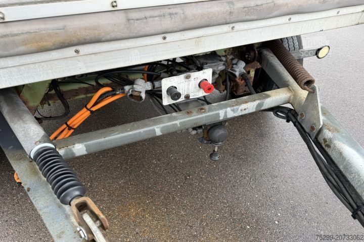 Open aanhangwagen met zeil  A 100H Plane/HB