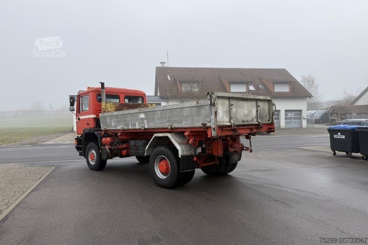 Three-sided tipper truck MAN 19.372 FA 4x4 Moser / Swiss-Vehicle
