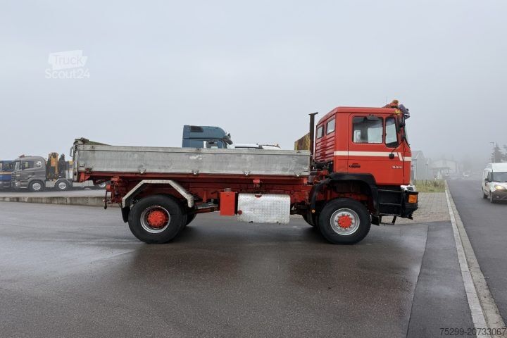 Three-sided tipper truck MAN 19.372 FA 4x4 Moser / Swiss-Vehicle