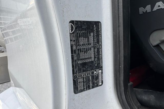 Autobetoniere MAN TGS 32.480 8x4 Liebherr 9m3