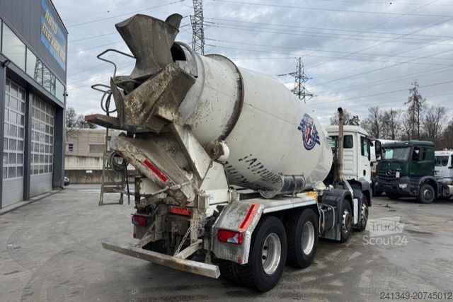 Autobetoniere MAN TGS 32.440 8x4 Liebherr 9m3