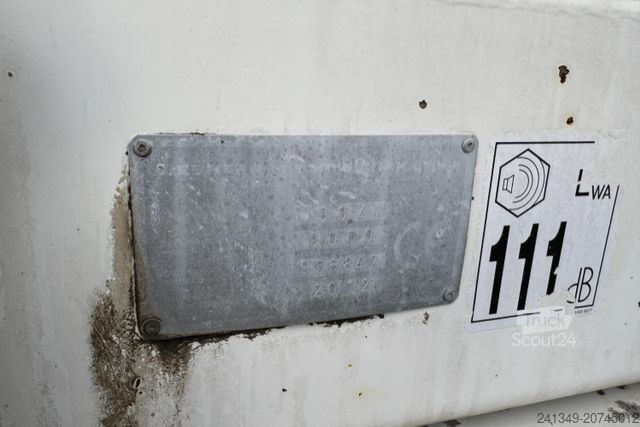 Autobetoniere MAN TGS 32.440 8x4 Liebherr 9m3