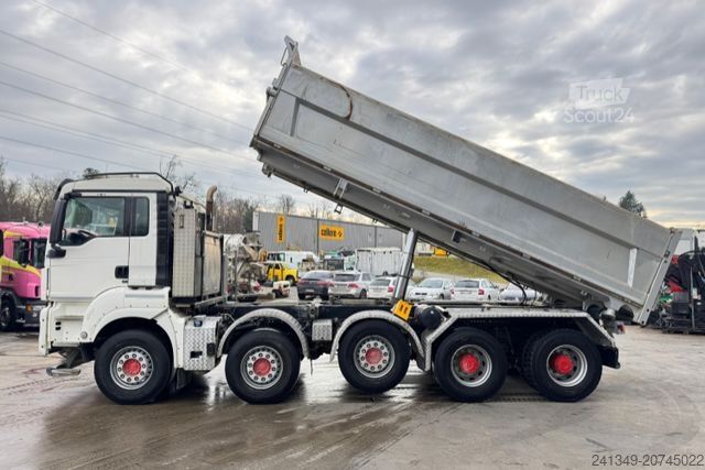 Tipper truck MAN TGS 41.480 10x4 2S Moser