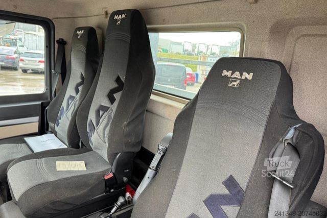 Γερανός τοποθετημένος σε φορτηγό MAN TGL 12.250 Effer 35/3