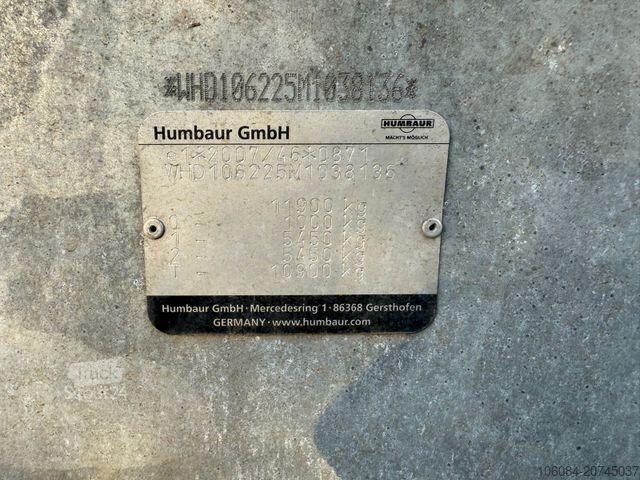 Ρυμουλκούμενο χαμηλού φορτίου HUMBAUR HBT 116225 BS Schräg 9 Tonnen Nutzlast Rampen
