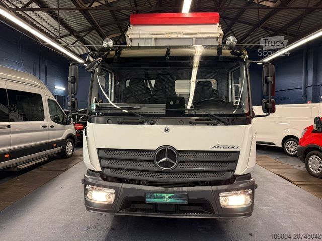 Furgão basculante MERCEDES-BENZ Atego 818 Meiller 3 Seiten Kipper 2xAHK Kipphydr