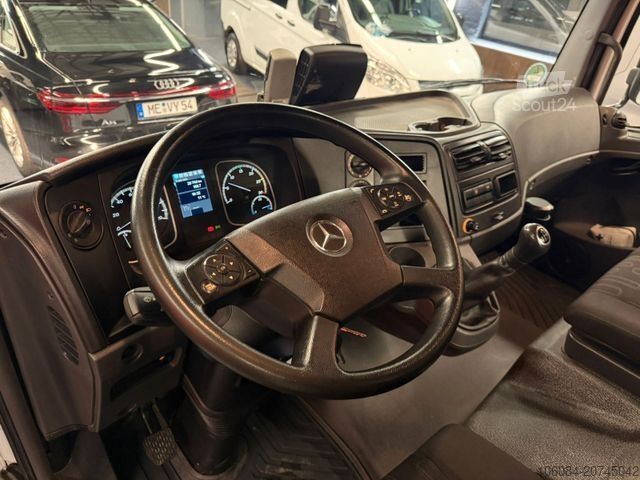 Furgão basculante MERCEDES-BENZ Atego 818 Meiller 3 Seiten Kipper 2xAHK Kipphydr