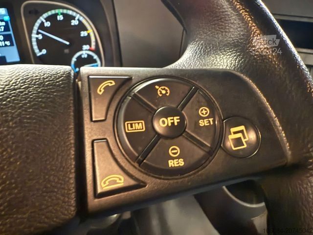 Furgão basculante MERCEDES-BENZ Atego 818 Meiller 3 Seiten Kipper 2xAHK Kipphydr