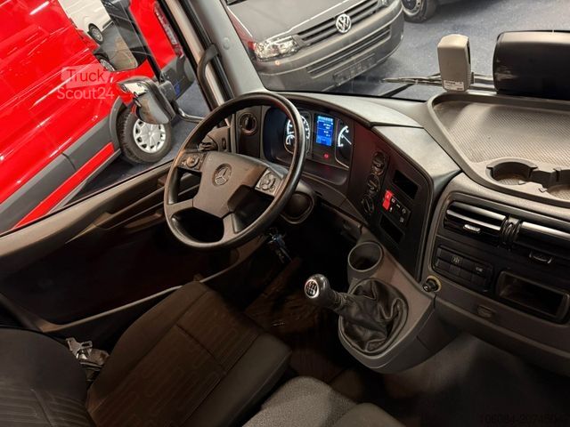 Carrinha basculante trilateral MERCEDES-BENZ Atego 818 Meiller 3 Seiten Kipper 2xAHK Kipphydr