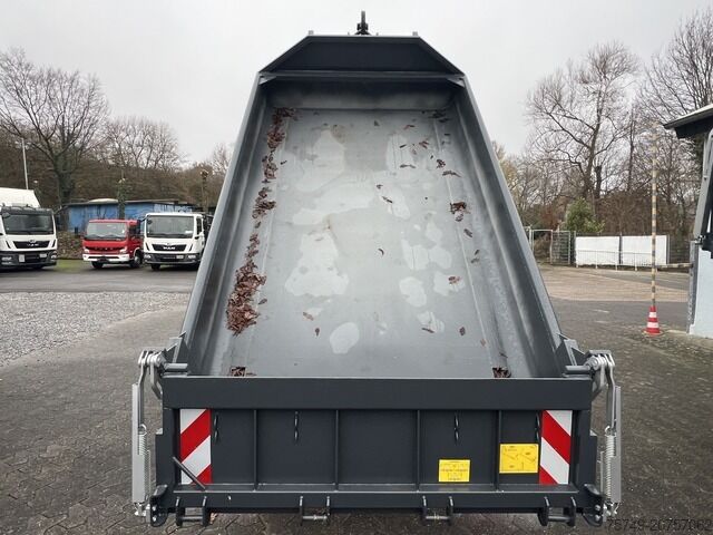 Telehoist kamion sa kukom za kontejnere Fuso Fuso Canter 7C18 City Abrollkipper AHK Hooklift