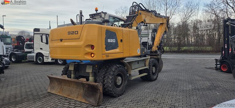 Komercijalno vozilo Liebherr A920 Litronic Schnellwechsler | Likufix | Klima | Hammerhydraulik