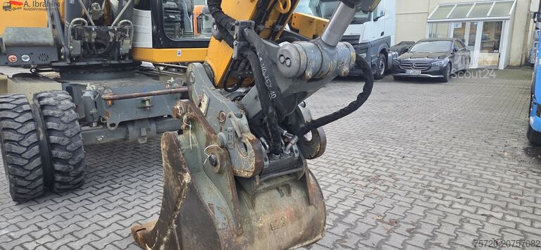 Komercijalno vozilo Liebherr A920 Litronic Schnellwechsler | Likufix | Klima | Hammerhydraulik