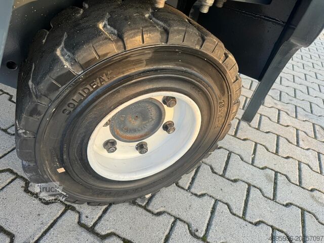 Ručný paletový vozík Amlift 6000 /Wide positioner/ Only 3157 hours !