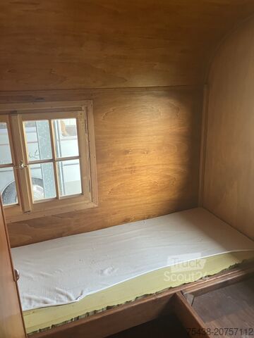 Caravane / Roulotte de cirque  