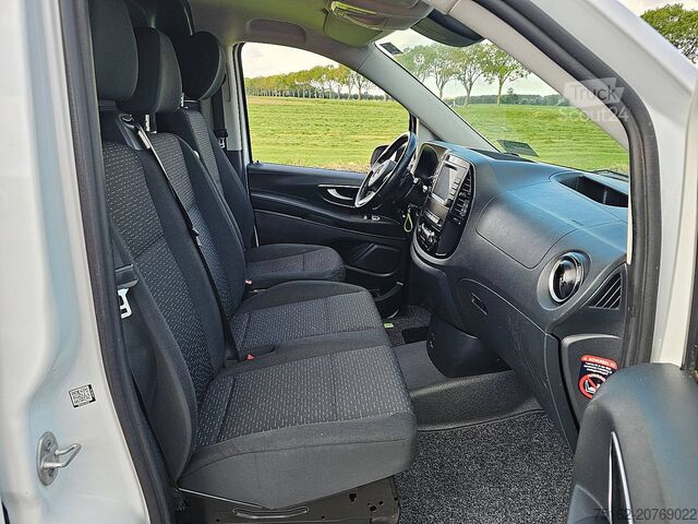 Carrinha de tejadilho alto MERCEDES-BENZ VITO 114 L3 XL Automaat Navi!