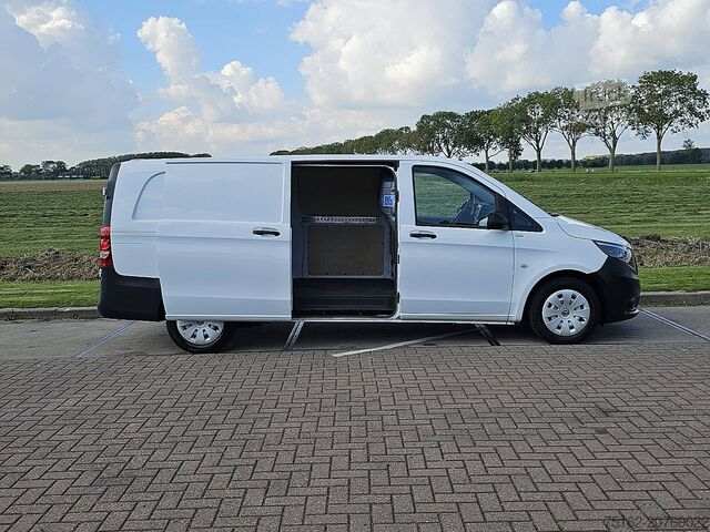 Bestelauto MERCEDES-BENZ VITO 114 L3 XL Automaat Navi!