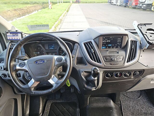 Augsta jumta universālis FORD TRANSIT 2.0 L2H2 Imperiaal Navi!