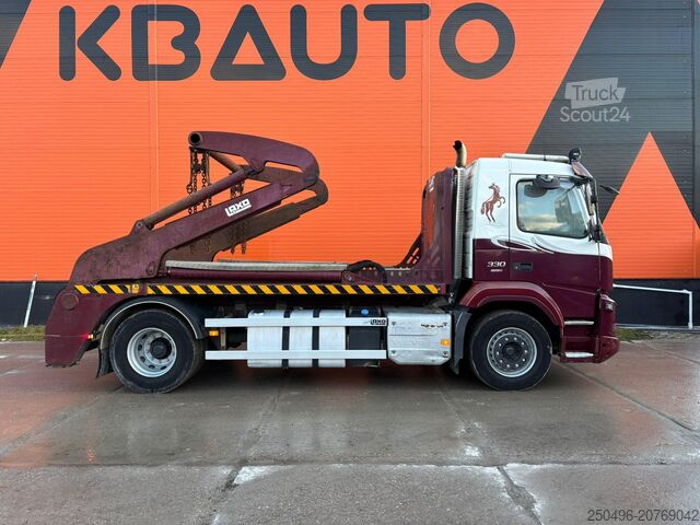 Portāla roku sistēma Volvo FM 330 4x2 LAXO LD126VA-2 / PLATFORM L=4300-592...