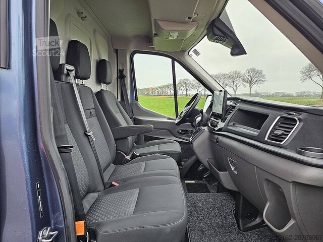 Station wagon con tetto alto FORD TRANSIT 2.0 L3H3 Navi 170Pk Eur6