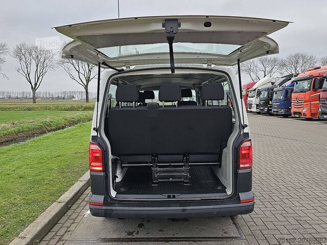 Transporte de passageiros VOLKSWAGEN TRANSPORTER 2.0 TDI L2H1 Combi 9p Airco!