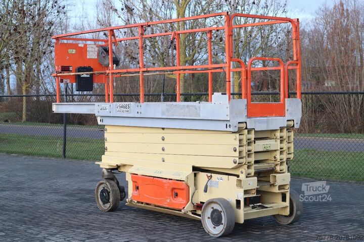 Pont élévateur à ciseaux JLG 2646 ES | 10 METER | 450 KG