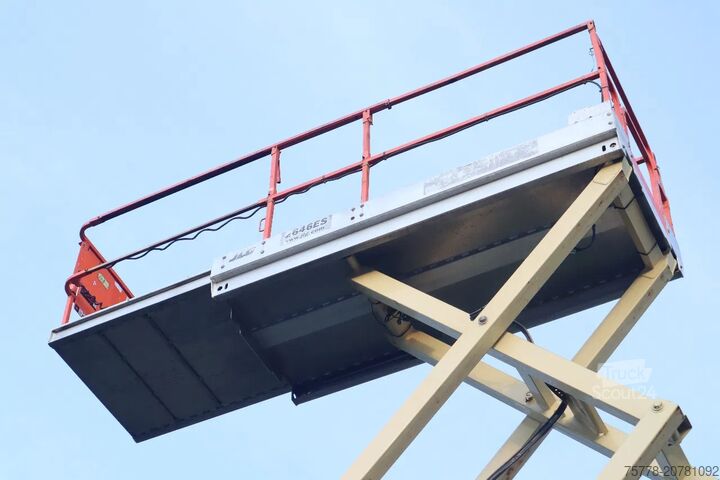 Pont élévateur à ciseaux JLG 2646 ES | 10 METER | 450 KG