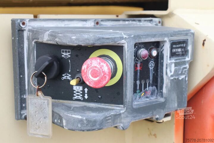 Pont élévateur à ciseaux JLG 2646 ES | 10 METER | 450 KG