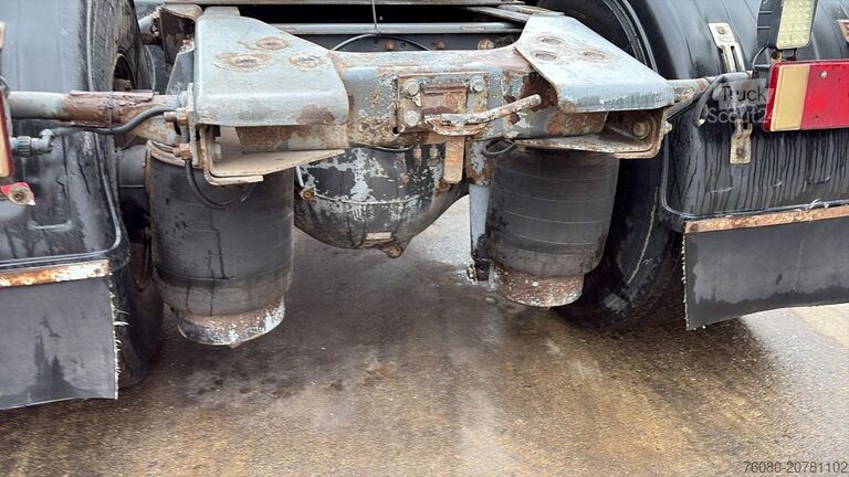 Tracteur standard Renault AE 440 Magnum E-tech (BOITE MANUELLE / MANUAL G...