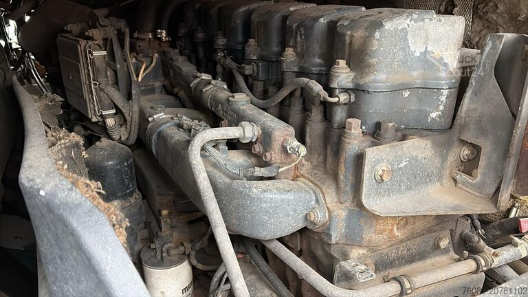 Tracteur standard Renault AE 440 Magnum E-tech (BOITE MANUELLE / MANUAL G...