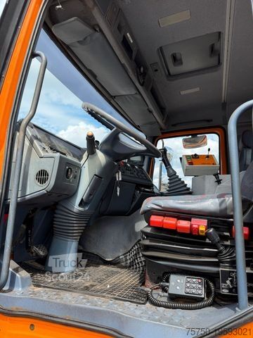 Kravas automašīnas šasija MERCEDES-BENZ Actros 2031 4x4 Hydraulik + Wechselsystem