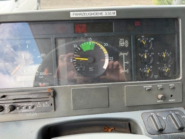 Kravas automašīnas šasija MERCEDES-BENZ Actros 2031 4x4 Hydraulik + Wechselsystem