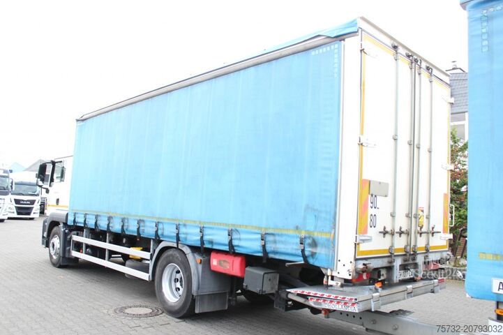 Camion plateau avec bâche MAN TGS 18.440 Plane Zug Schlafplatz AHK Retarder
