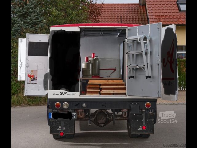 Lievaart Trucks B.V. Lievaart Trucks B.V. Lievaart Trucks B.V.