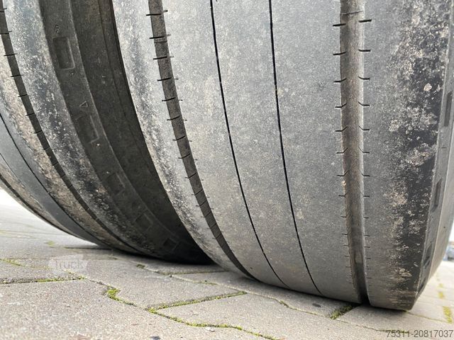 Rullplatformas piekabe HÜFFERMANN HSA 18.70 | Reserverad*4-fach pneum. Verrieg.