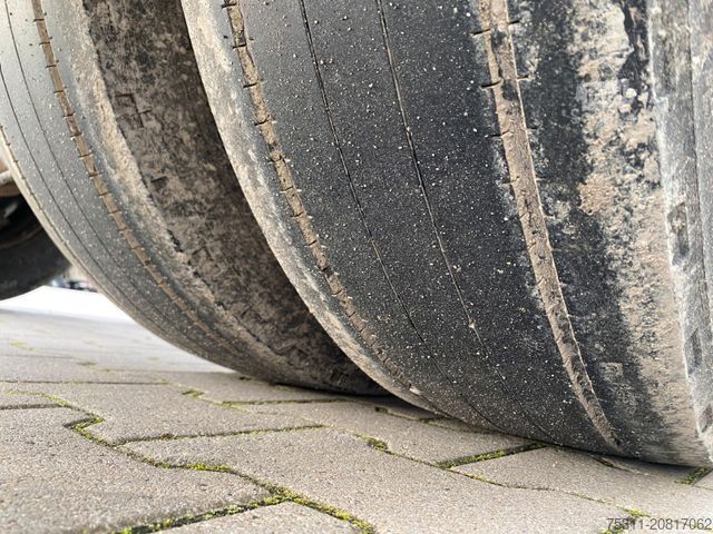 Rullplatformas piekabe HÜFFERMANN HSA 18.70 |Reserverad*4-fach pneum. Verrieg.*ABS