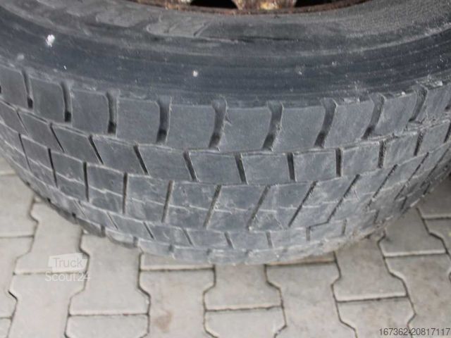 Semirimorchio con telone SCHMITZ CARGOBULL SCB*s3t, 2X LIFTING AXLE, 2X PALLET BASKET