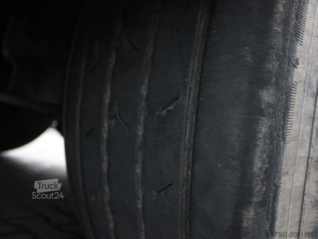 Semirimorchio con telone SCHMITZ CARGOBULL SCB*s3t, 2X LIFTING AXLE, 2X PALLET BASKET