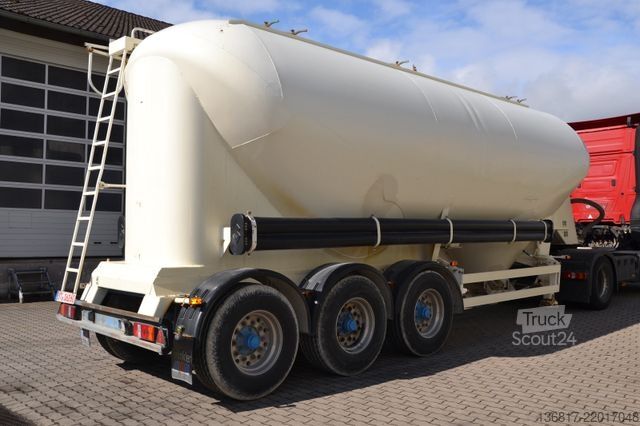 Semirimorchio silo SPITZER SF 2737/2 UN PM Siloauflieger / 37 qm