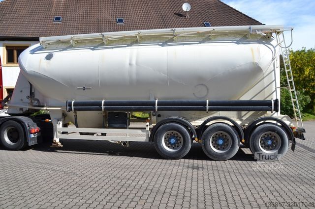 Semirimorchio silo SPITZER SF 2737/2 UN PM Siloauflieger / 37 qm