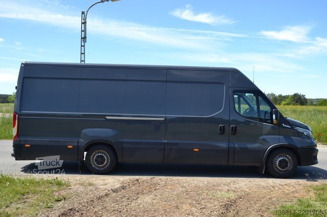 Vans ar augstu jumtu IVECO Daily 35S21 Hoch + Lang