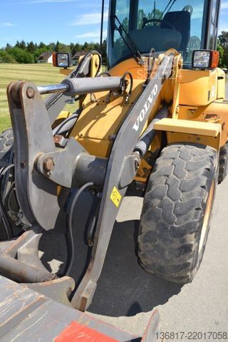 Ładowarka kołowa VOLVO L 30 G Radlader / Schaufel + Gabel / hydr. SW