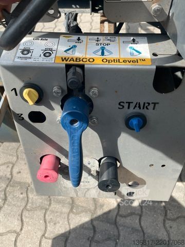 Växelflakssläp BROSHUIS MFCC-HD Chassi ausziehbar 20/2x20/30/40/45/Tank