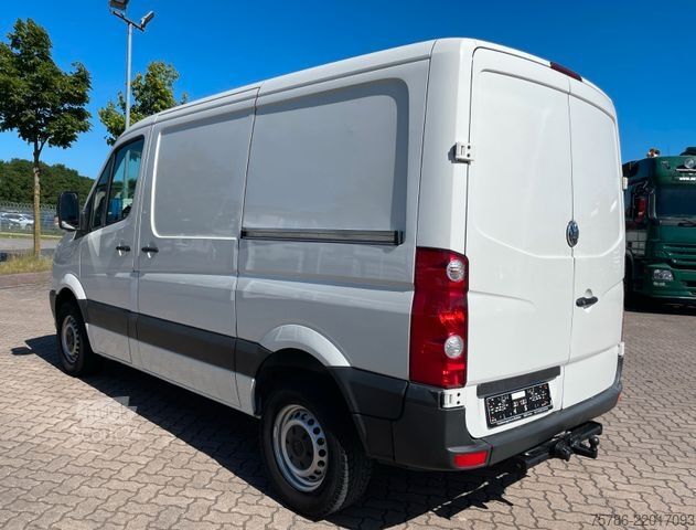 Slēgtais furgons VW Crafter 35 KA/ L1H1/ AC/ 2xSchiebetür/ NAVI/ AHK