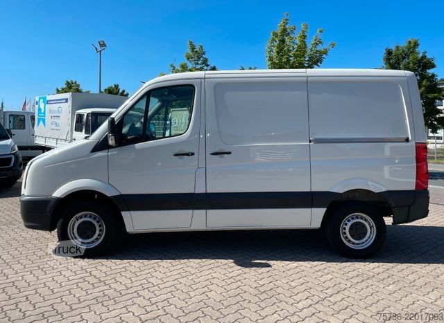 Slēgtais furgons VW Crafter 35 KA/ L1H1/ AC/ 2xSchiebetür/ NAVI/ AHK