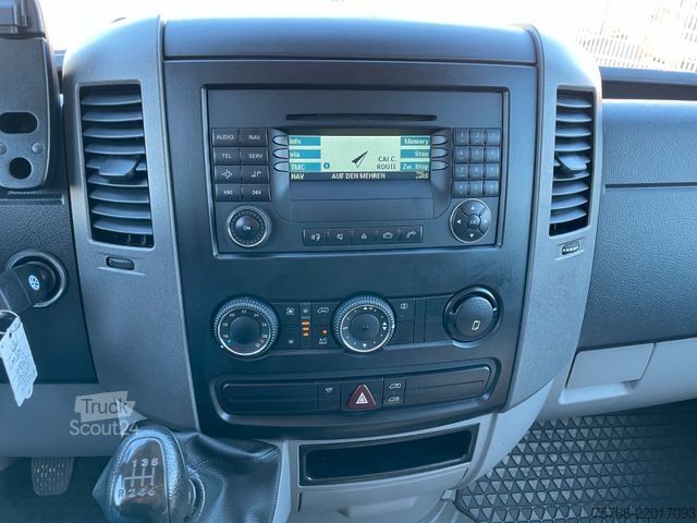 Panelová dodávka VW Crafter 35 KA/ L1H1/ AC/ 2xSchiebetür/ NAVI/ AHK