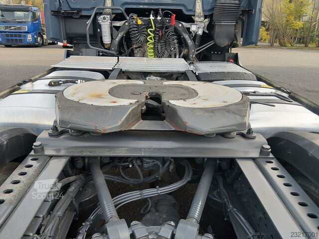 štandardný ťahač Mercedes-Benz Actros 1845 LS Standklima ACC