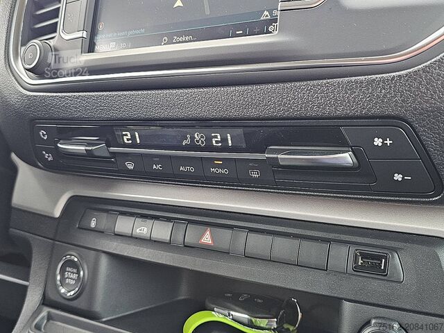 High-roof van PEUGEOT E-EXPERT 75 kWh long range