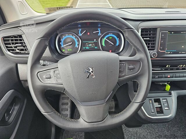 High-roof van PEUGEOT E-EXPERT 75 kWh long range