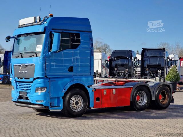 Standard-SZM MAN TGX 33.510 6x4 - Facelift - Low km 252Tkm - Nav...
