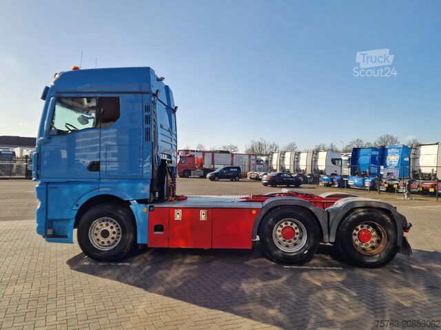 Standard-SZM MAN TGX 33.510 6x4 - Facelift - Low km 252Tkm - Nav...